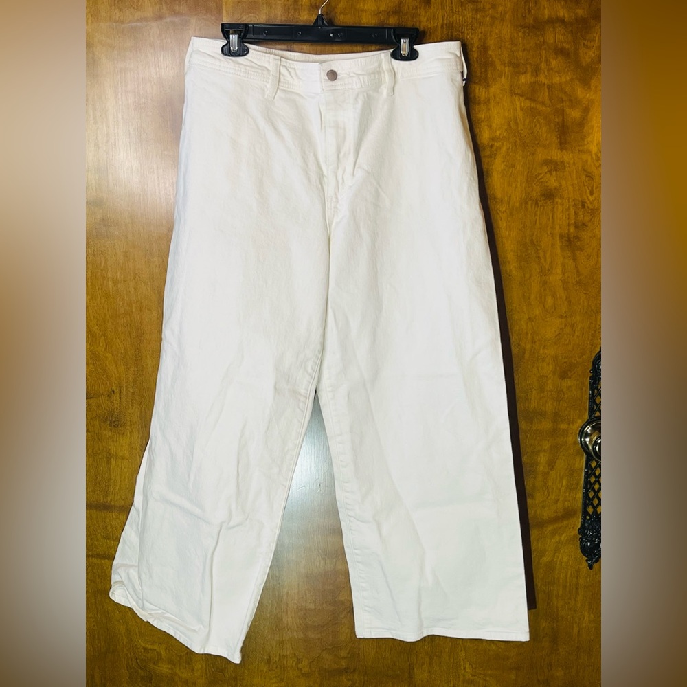 Universal Thread Cream Wide Leg Crop Pants Size 14